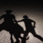 Peut-on promener son chien durant le couvre-feu ?